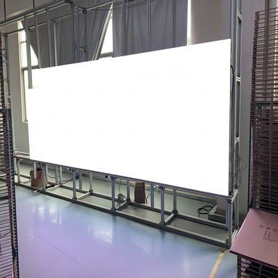 High Resolution SMD Indoor LED Display Screen P1.5 P1.56mm
