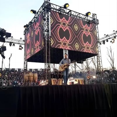 P2.6mm 500x500mm Rental Outdoor LED Display 3840Hz With Removable Power Box