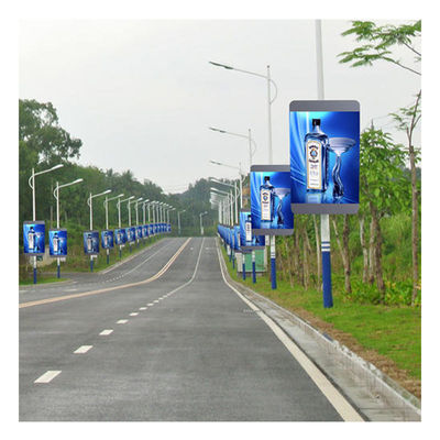 Outdoor Street Light Pole Led Display  Advertising P4 Screen Wireless Centralized Management Sign