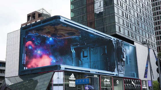 Outdoor LED TV Screen with Pixels Density of 10000dots/sqm and Circle Size Dimension