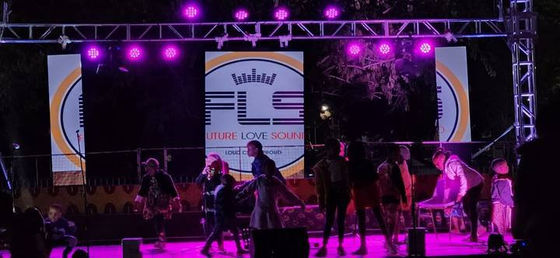 Outdoor Full Color P3.91 P4.81 Rental LED Display Screens LED Dance Floor Display