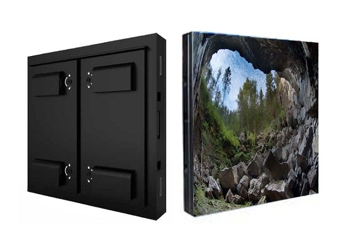 HD P2 P2.5 Outdoor Advertising LED Display Real SMD 3 In 1 With High Brightness